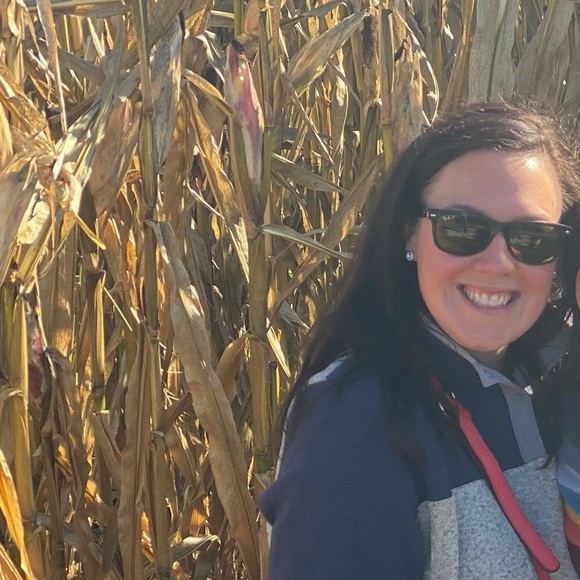 Meet your Posher, Maggie - Picture 1 of 1